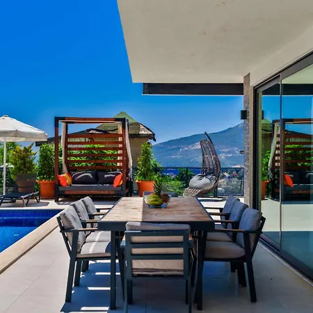 Lux With Seaview And Jacuzzi