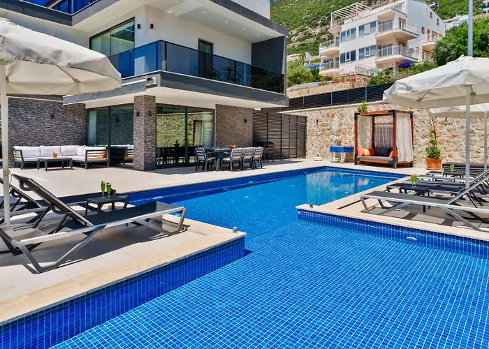 Villa Lux With Seaview And Jacuzzi Kaş