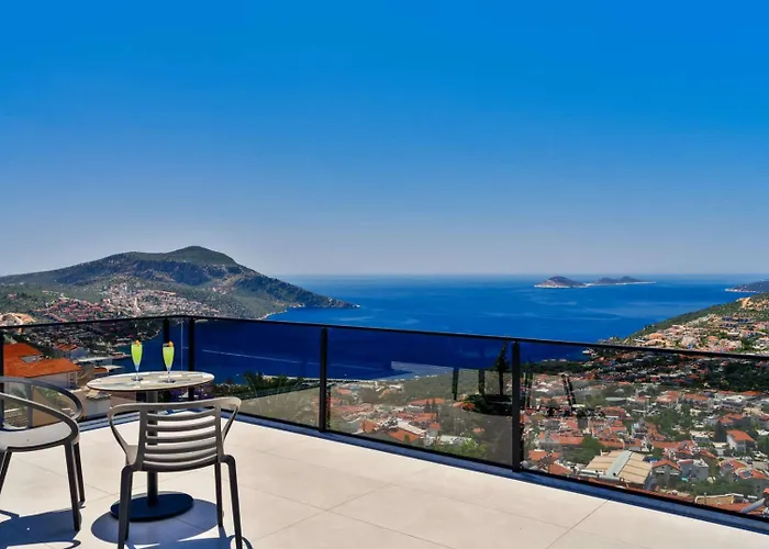 Villa Lux With Seaview And Jacuzzi